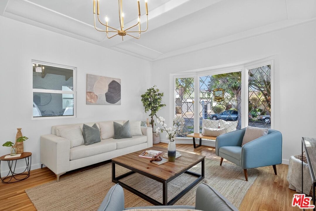 Chandelier, Interior, Living room, Wood Texture Flooring