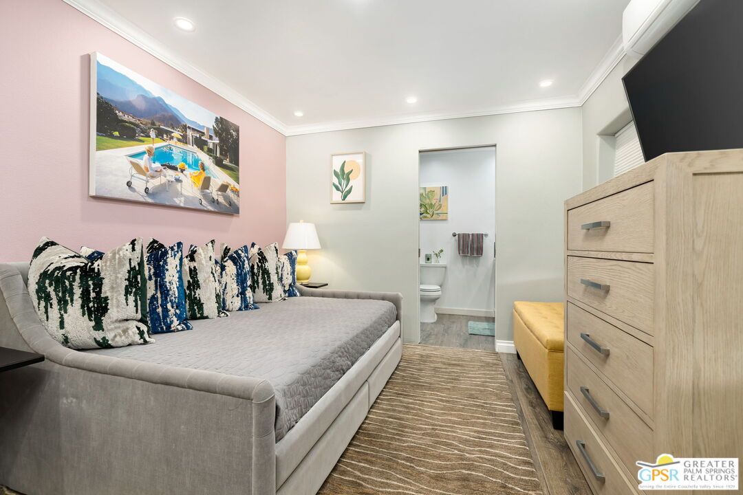 Bathroom, Bedroom, Interior, Recessed Lighting, Wood Texture Flooring