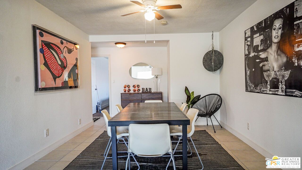 Dining room, Interior