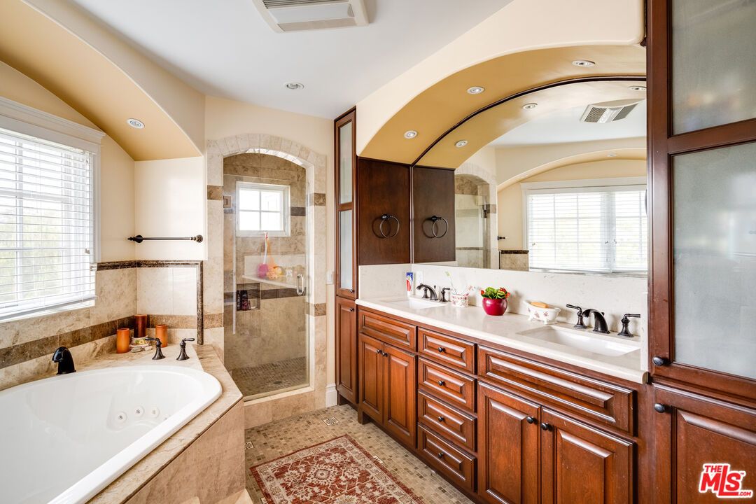 Bathroom, Dual Sink Vanities, Glass Shower, Interior, Recessed Lighting