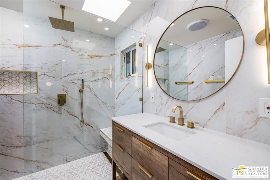 Bathroom, Interior, Marble Walls, Recessed Lighting