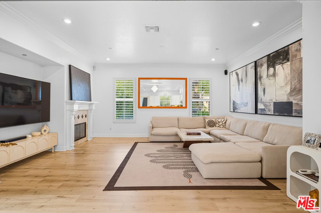 Fireplace, Interior, Living room, Recessed Lighting, Wood Texture Flooring