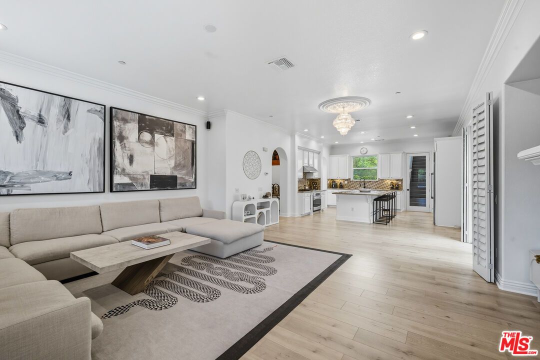 Chandelier, Interior, Kitchen, Living room, Recessed Lighting, Wood Texture Flooring