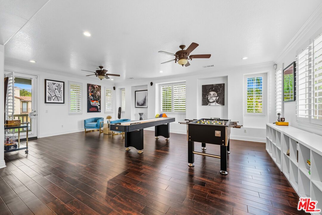 Game Room, Interior, Recessed Lighting, Wood Texture Flooring