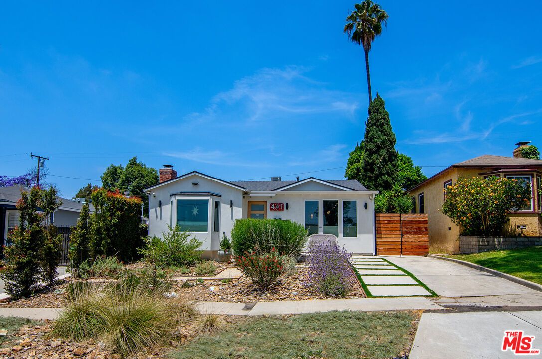 Backyard, Exterior, Facade, Spanish Mediterranean