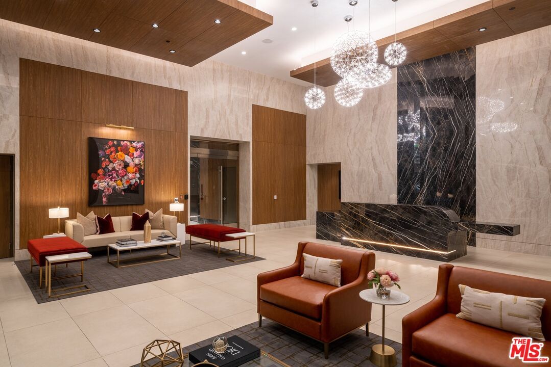 Fireplace, Interior, Living room, Marble Walls, Pendant Lights, Recessed Lighting, Wooden Ceilings, Wooden Walls