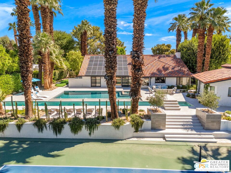 Exterior, Pool, Solar Panels