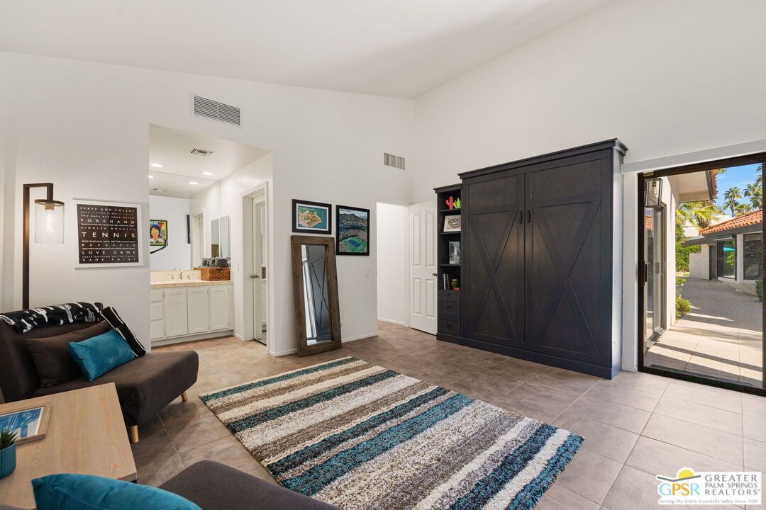 Interior, Kitchen, Living room, Recessed Lighting