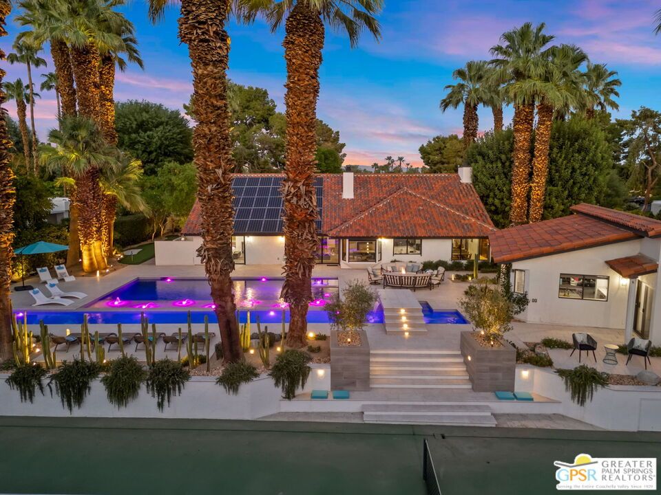 Exterior, Pool, Solar Panels