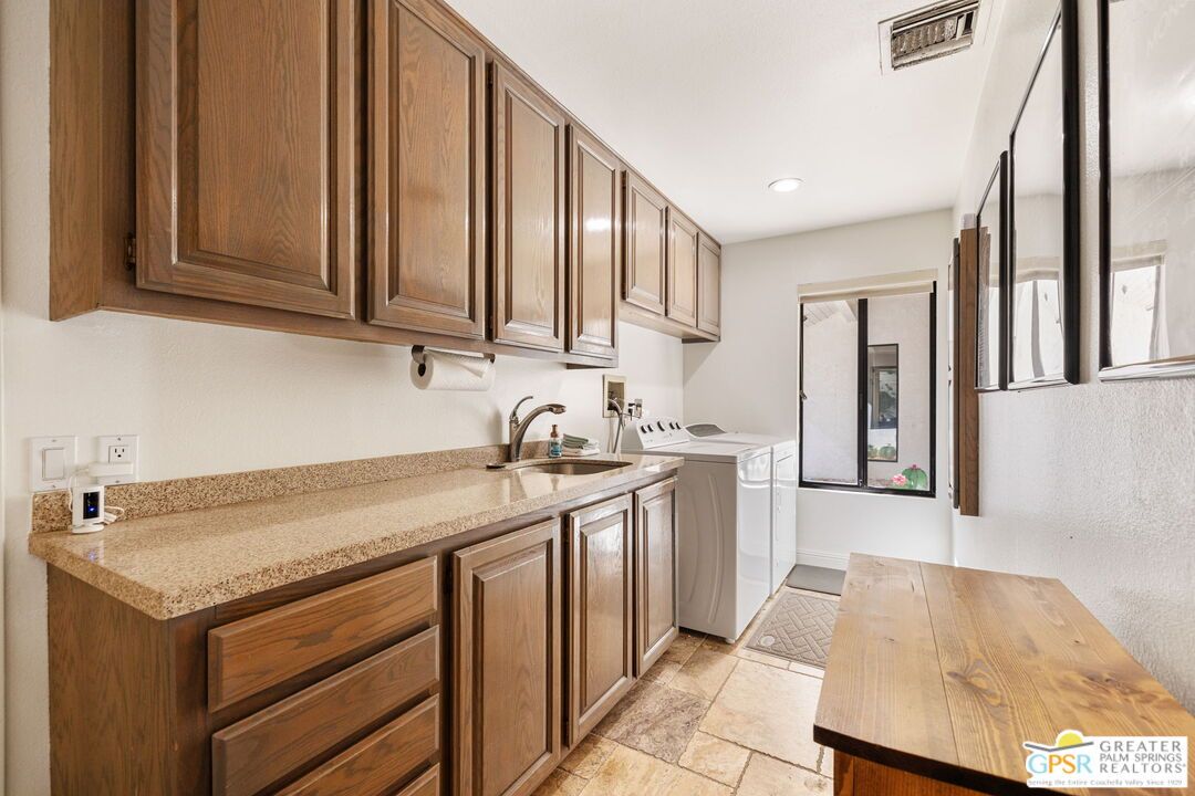 Interior, Recessed Lighting, Washer