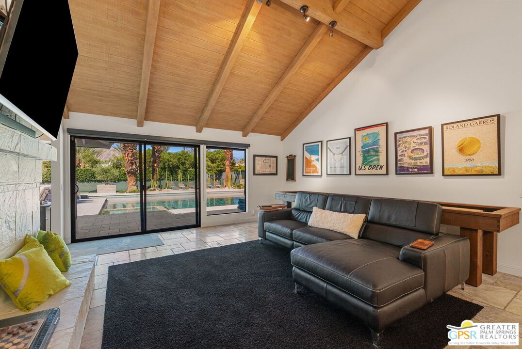 Interior, Living room, Wooden Beams, Wooden Ceilings