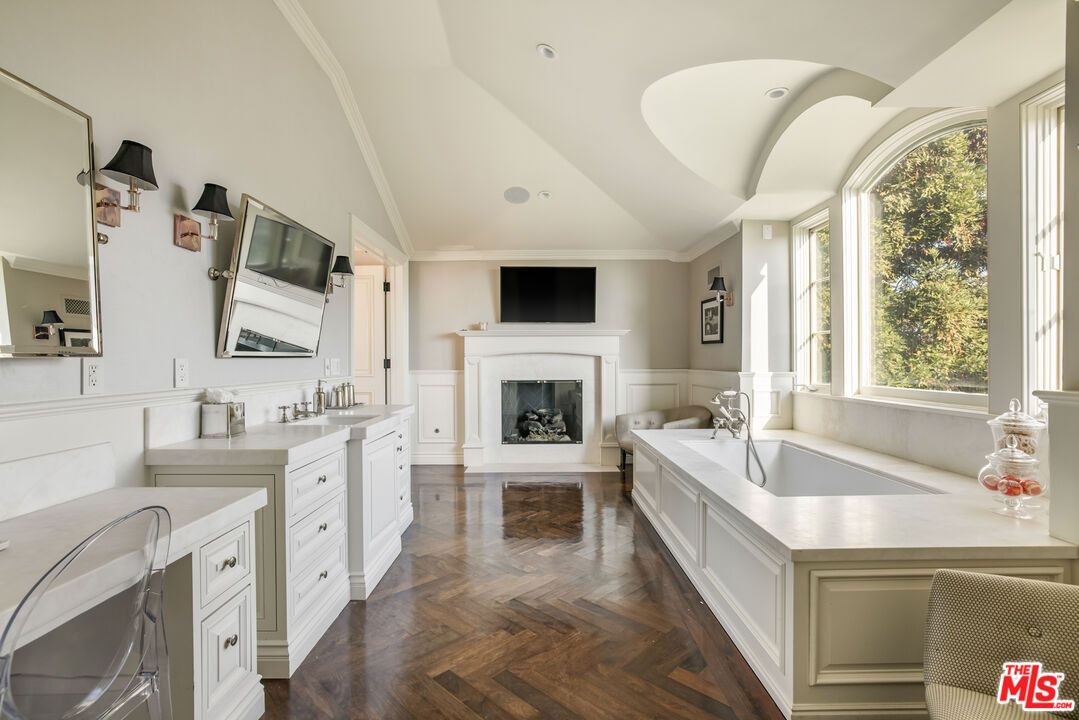 Bathroom, Dual Sink Vanities, Fireplace, Interior, Recessed Lighting, Wood Texture Flooring