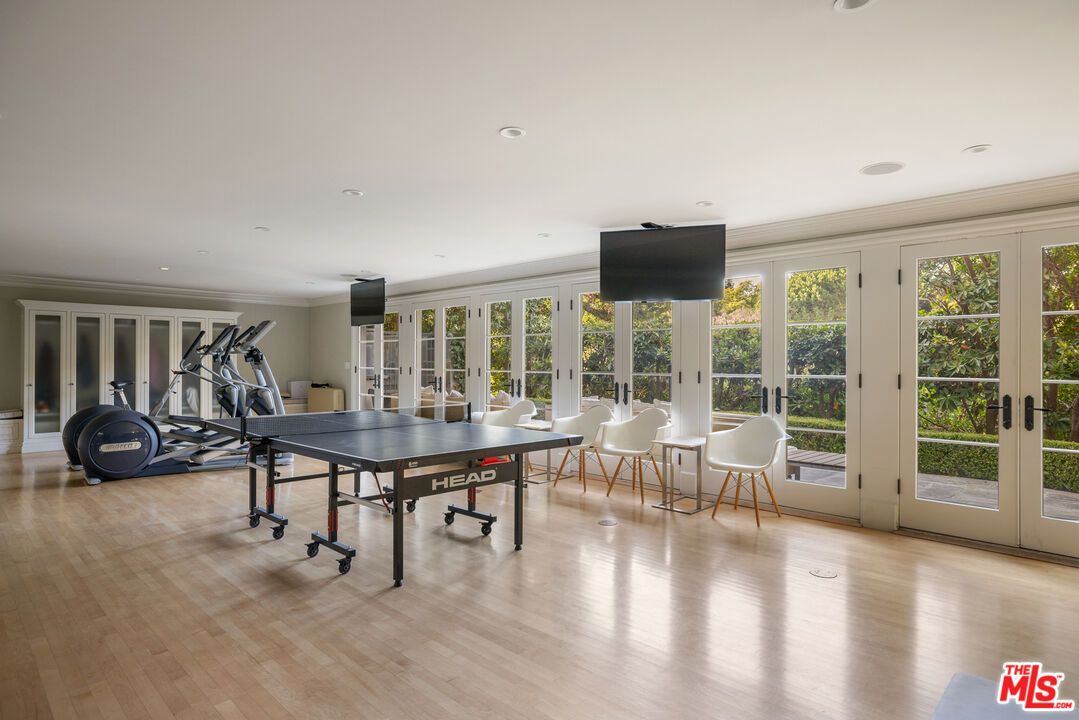 Fitness Equipment, Game Room, Interior, Recessed Lighting, Wood Texture Flooring