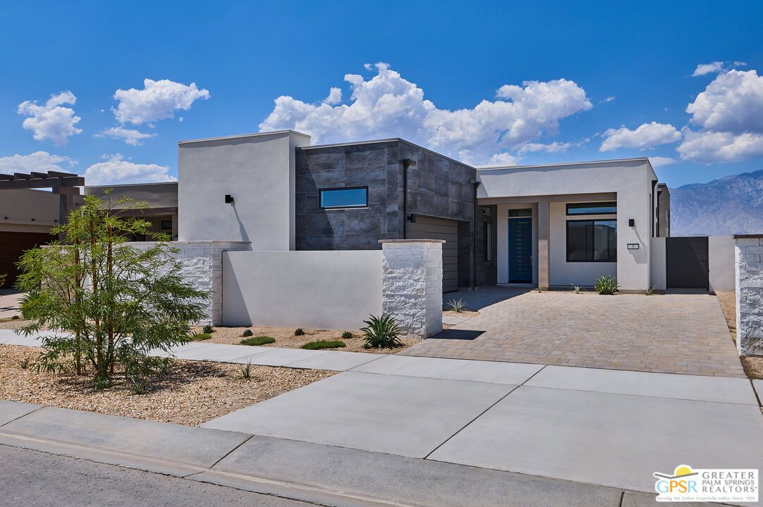 DE Listing image placeholder