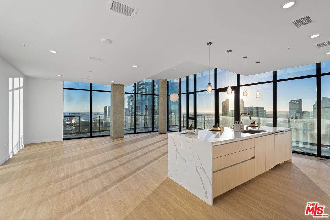 Interior, Kitchen, Pendant Lights, Recessed Lighting, Water, Wood Texture Flooring