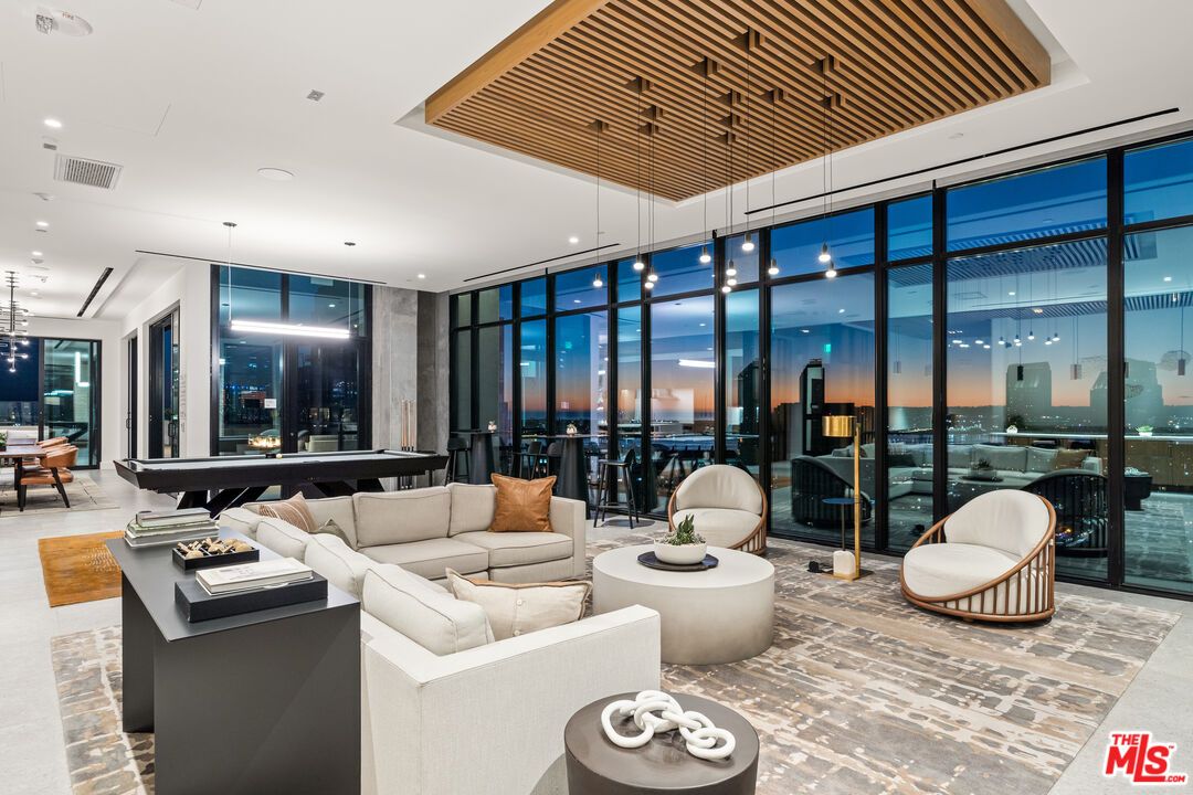 Billiard Table, Game Room, Interior, Living room, Pendant Lights, Recessed Lighting