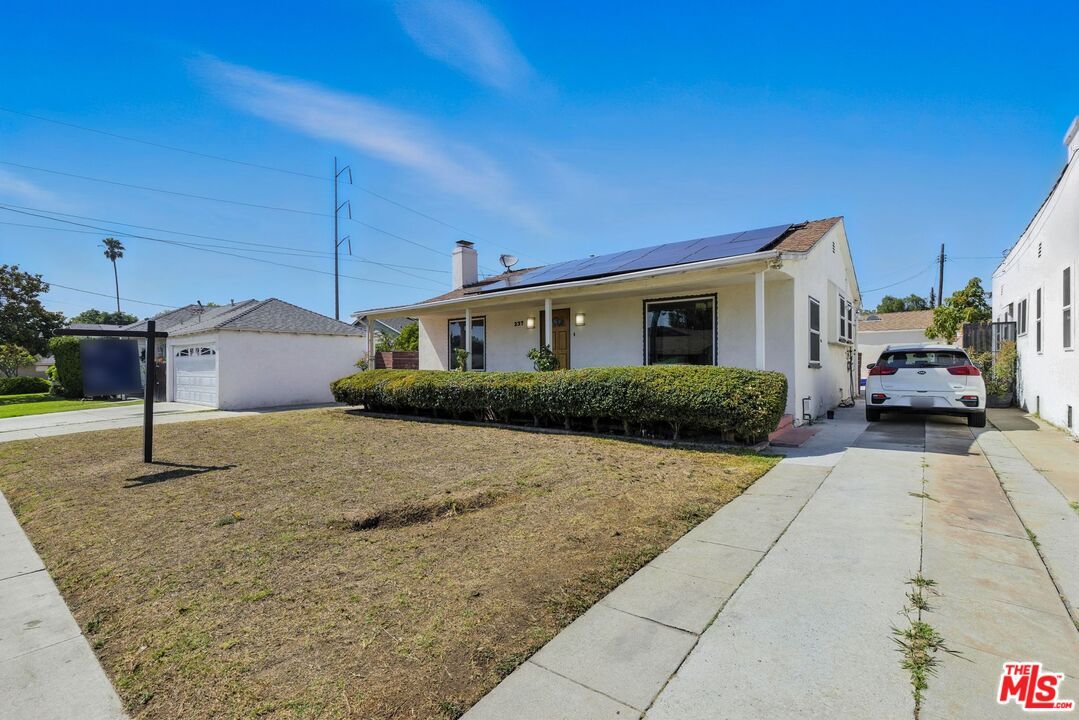 Detached Garage, Exterior, Solar Panels