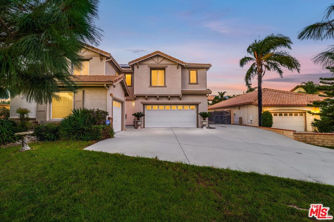 Attached, Backyard, Exterior, Facade, Mediterranean