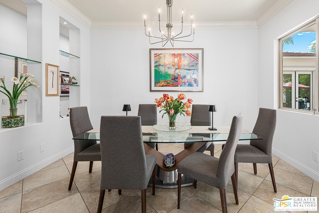 Chandelier, Dining room, Interior, Recessed Lighting