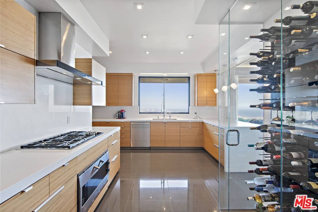 Interior, Kitchen, Recessed Lighting, Stainless Steel Appliances, Wine Storage