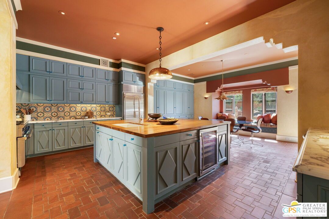 Dining room, Interior, Kitchen, Pendant Lights, Recessed Lighting