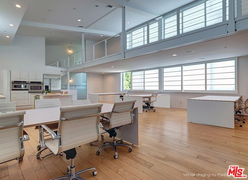 Home Office, Interior, Kitchen, Recessed Lighting, Wood Texture Flooring