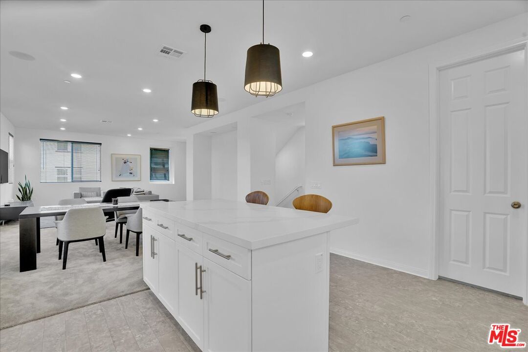 Dining room, Interior, Kitchen, Living room, Pendant Lights, Recessed Lighting