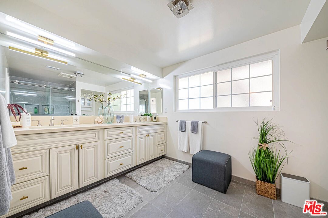 Bathroom, Dual Sink Vanities, Glass Shower, Interior