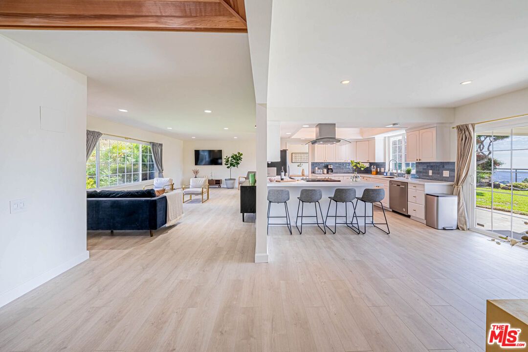 Interior, Kitchen, Living room, Recessed Lighting, Wood Texture Flooring