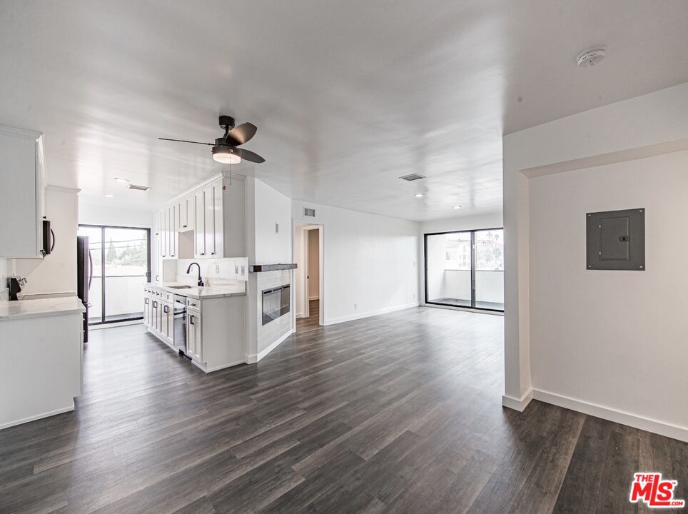 Empty room, Fireplace, Interior, Kitchen, Wood Texture Flooring
