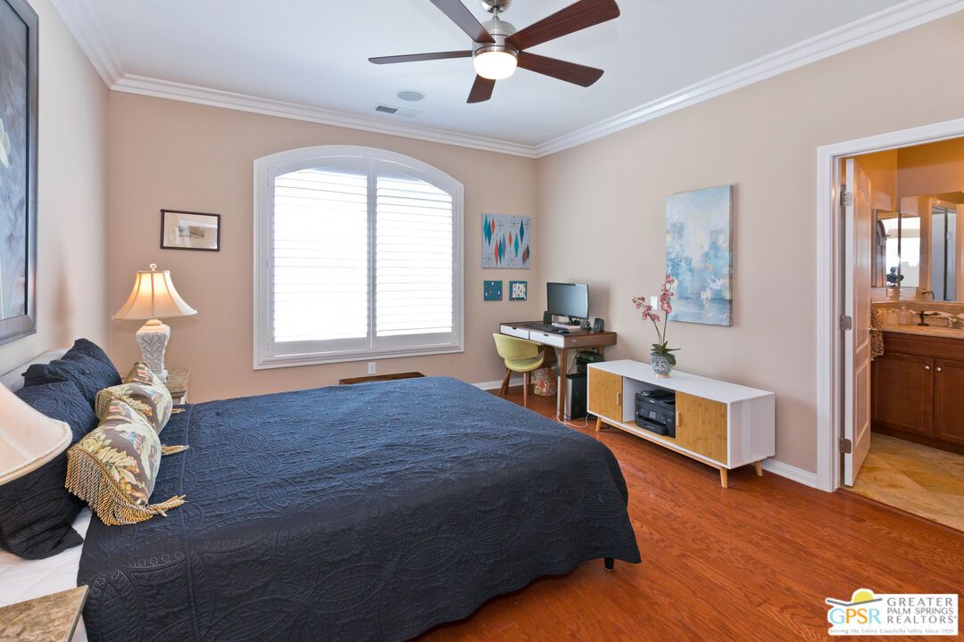 Bedroom, Home Office, Interior, Wood Texture Flooring