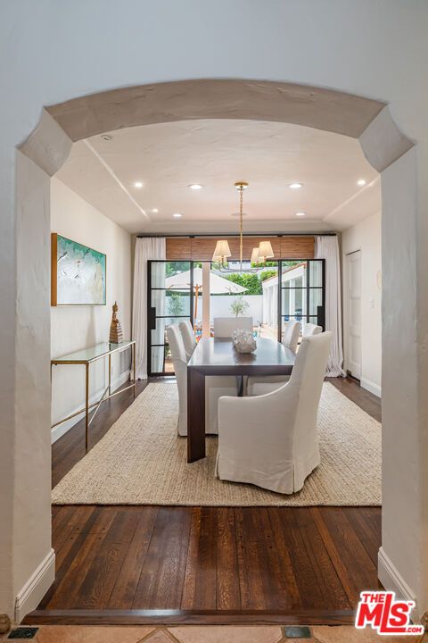 Dining room, Interior, Pendant Lights, Recessed Lighting, Wood Texture Flooring