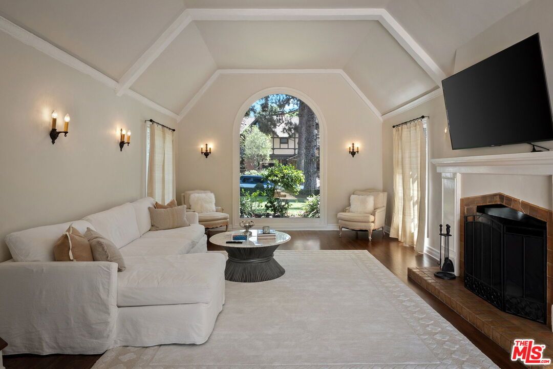 Fireplace, Interior, Living room, Wood Texture Flooring