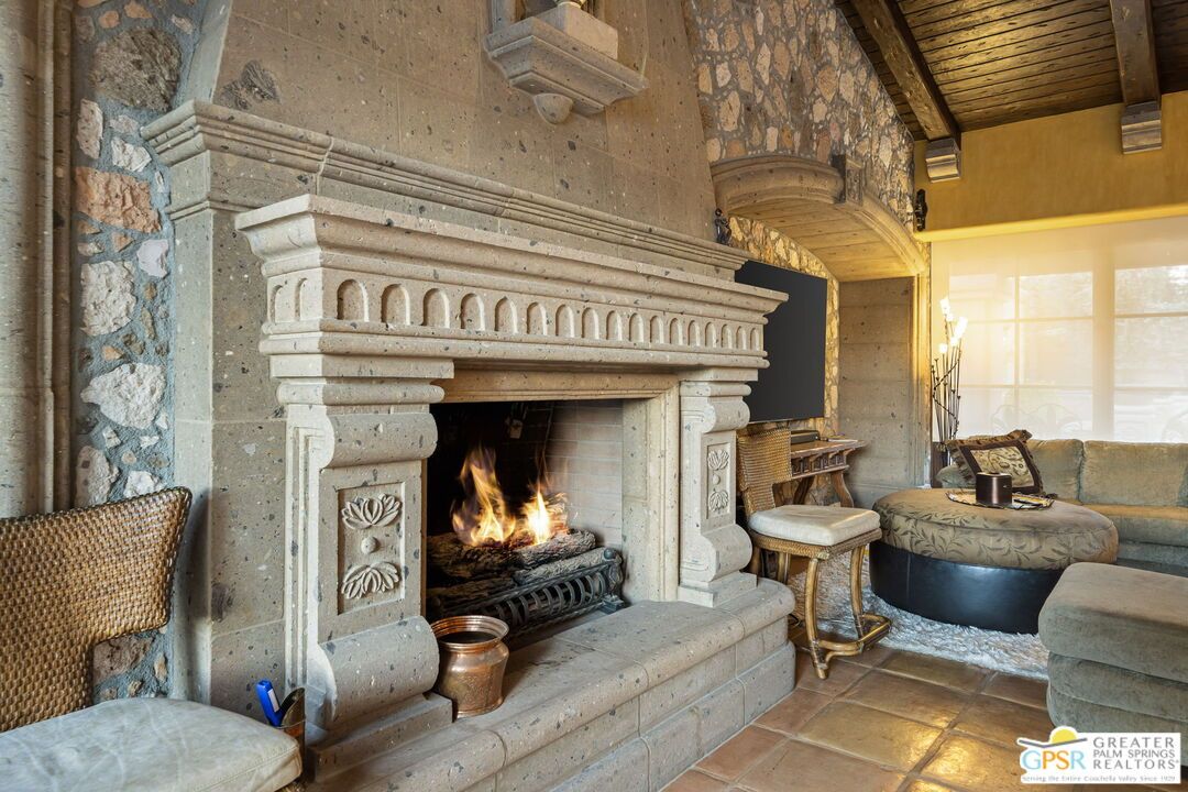 Fireplace, Interior
