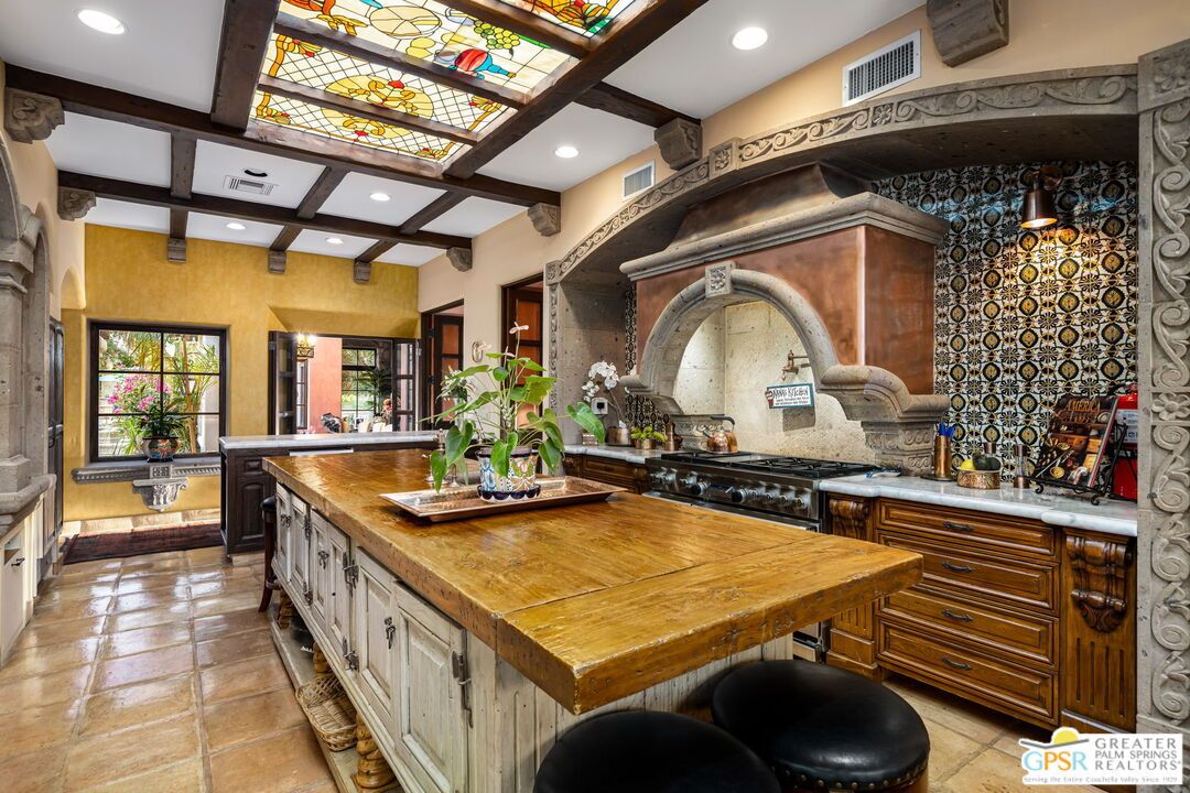 Interior, Kitchen, Recessed Lighting, Wooden Beams