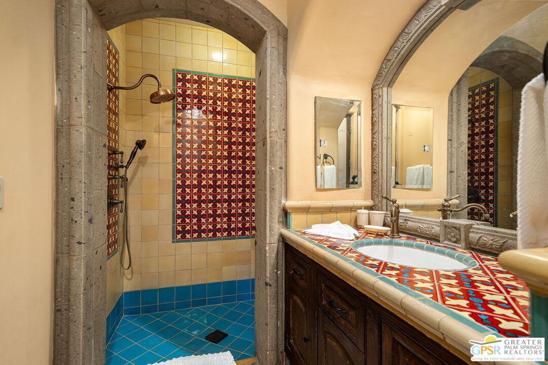 Bathroom, Interior, Tile Countertops