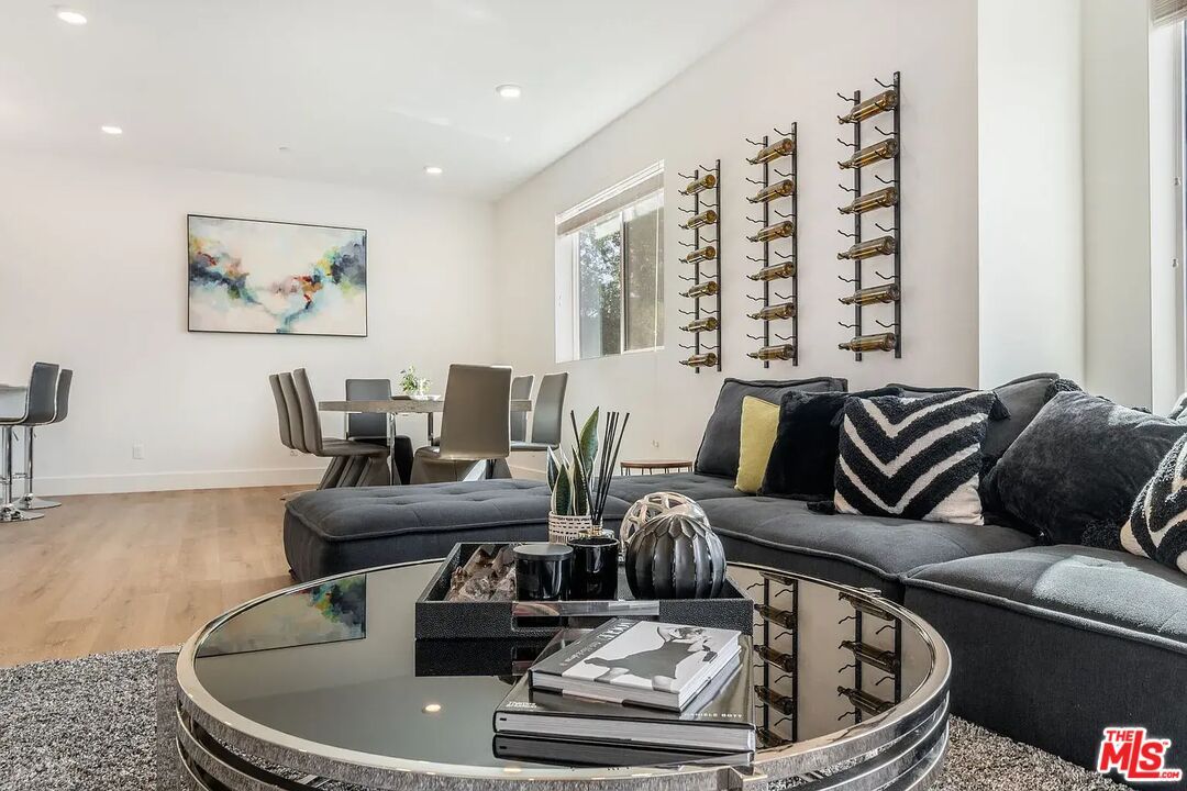 Dining room, Interior, Living room, Recessed Lighting, Wood Texture Flooring