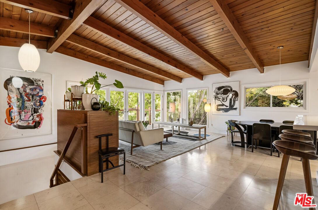 Dining room, Interior, Living room, Pendant Lights, Wooden Beams, Wooden Ceilings