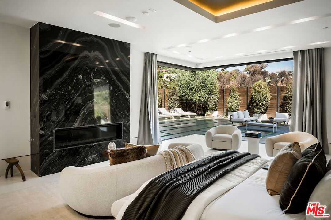 Bedroom, Fireplace, Interior, Living room, Recessed Lighting