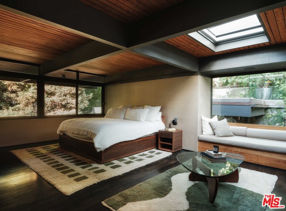 Bedroom, Interior, Wooden Ceilings, Wood Texture Flooring