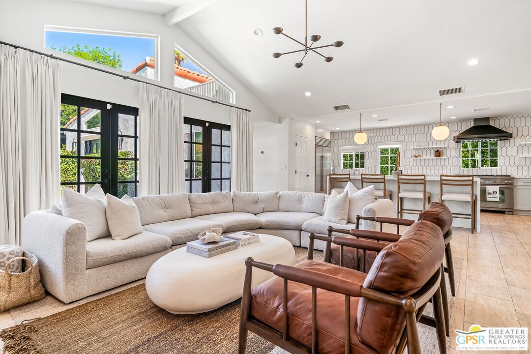 Dining room, Interior, Kitchen, Living room, Pendant Lights, Recessed Lighting