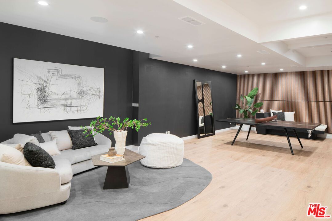 Home Office, Interior, Living room, Recessed Lighting, Wood Texture Flooring