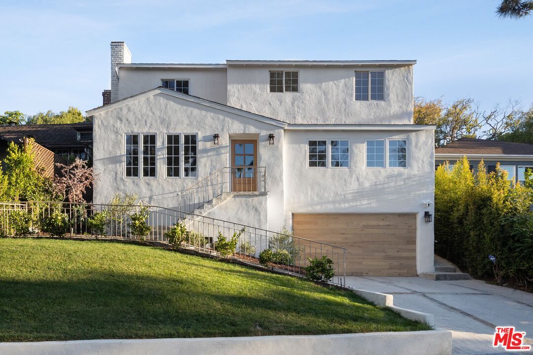 Attached, Backyard, Exterior, Facade, Farmhouse