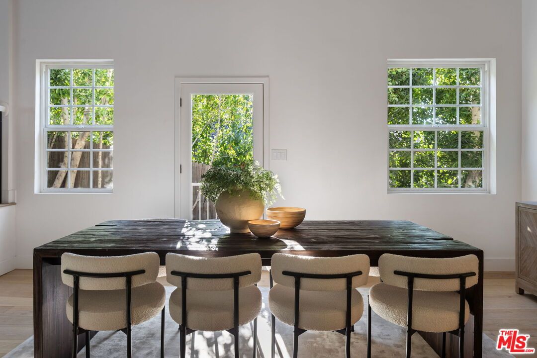 Dining room, Interior, Wood Texture Flooring