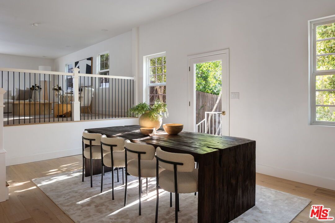 Dining room, Interior, Wood Texture Flooring