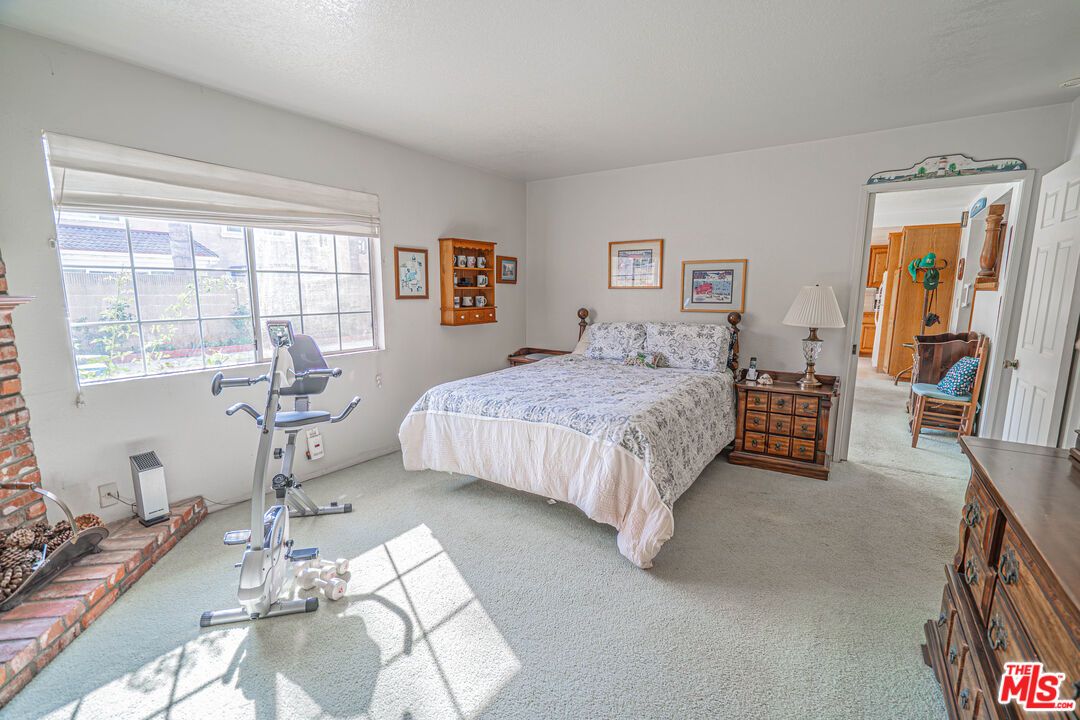 Bedroom, Fitness Equipment, Interior