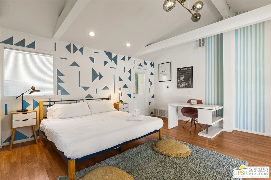 Bedroom, Home Office, Interior, Recessed Lighting, Wood Texture Flooring