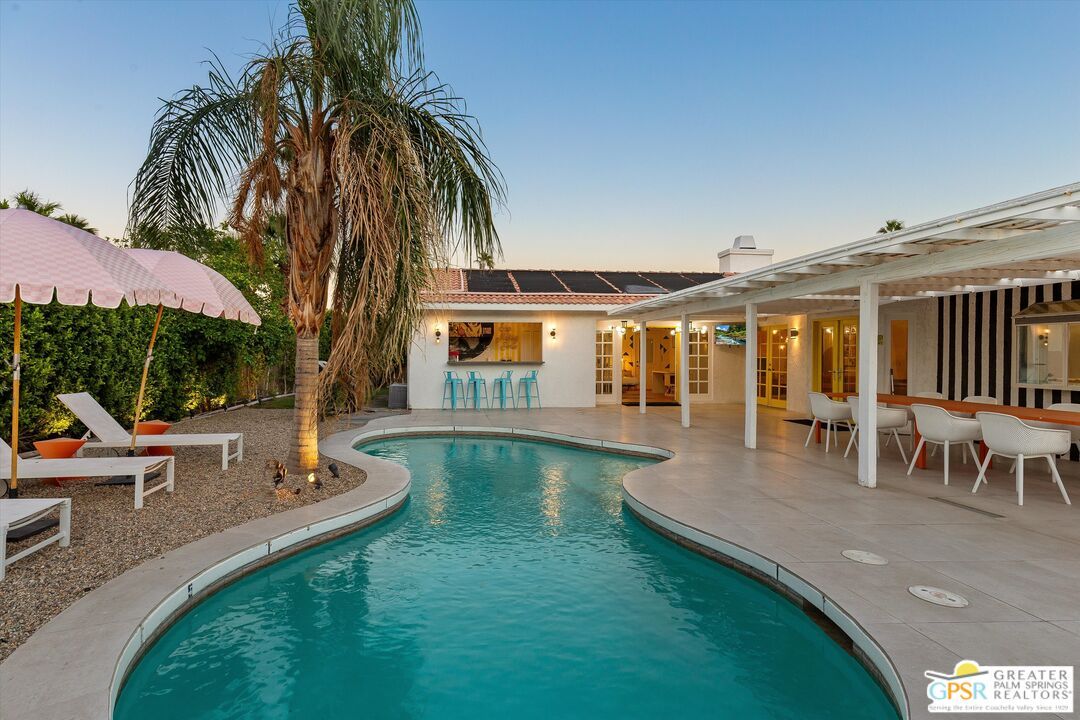 Exterior, Pool, Solar Panels