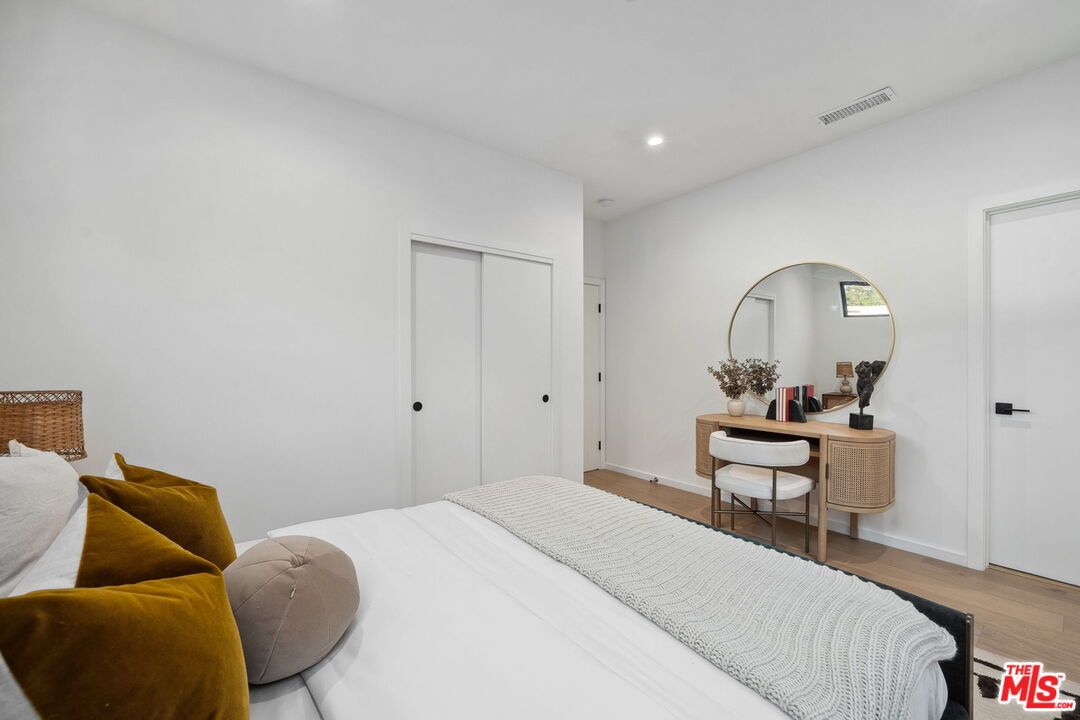 Bedroom, Home Office, Interior, Recessed Lighting, Wood Texture Flooring