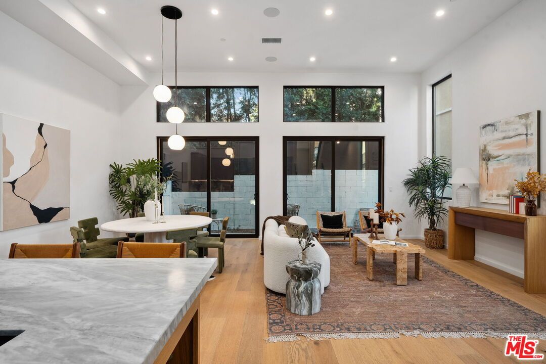 Dining room, Interior, Living room, Pendant Lights, Recessed Lighting, Wood Texture Flooring